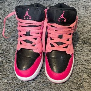Big girls size 4 Jordan’s